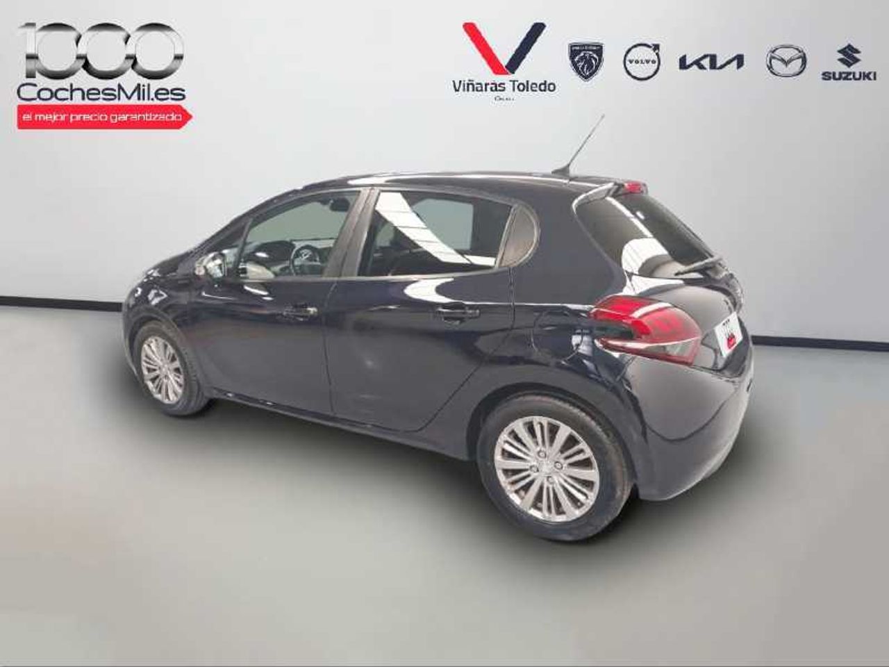 Peugeot 208 5P SIGNATURE BLUEHDI 100 3