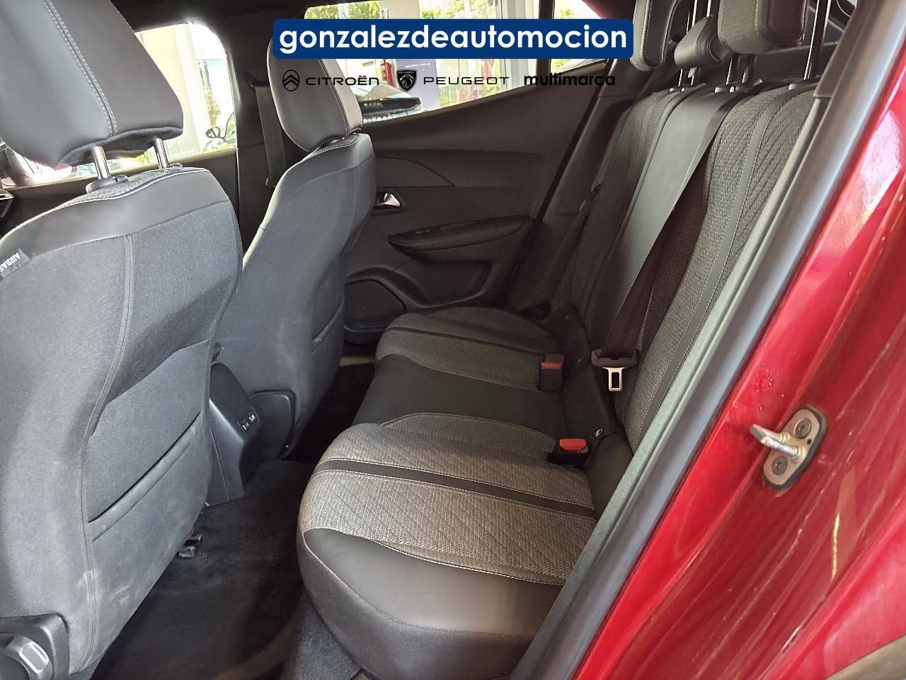 Peugeot 2008   Puretech 100 S&S 6 Vel. MAN Allure 17