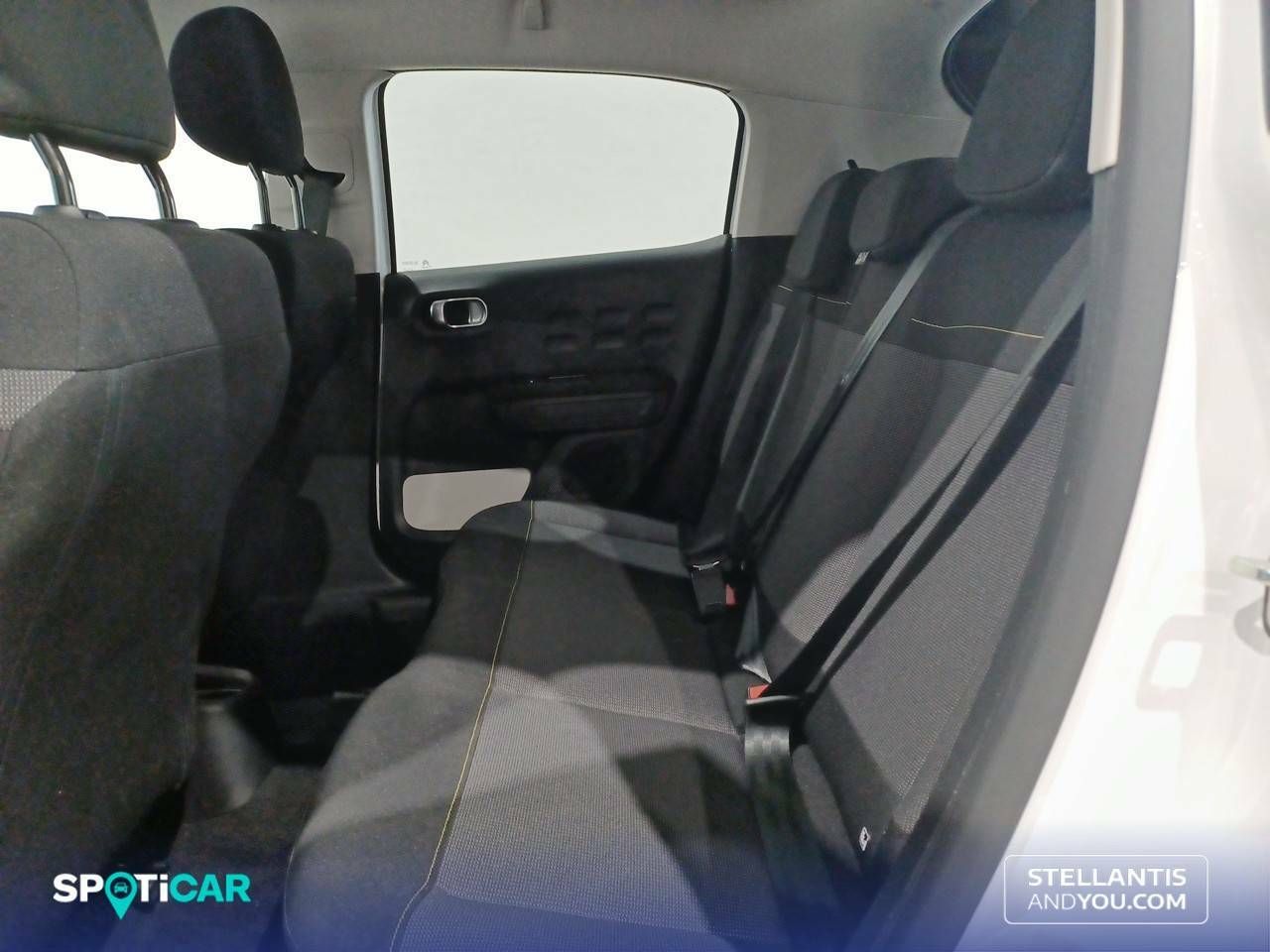 Citroën C3  BlueHDi 75KW (100CV) S&S Shine 17