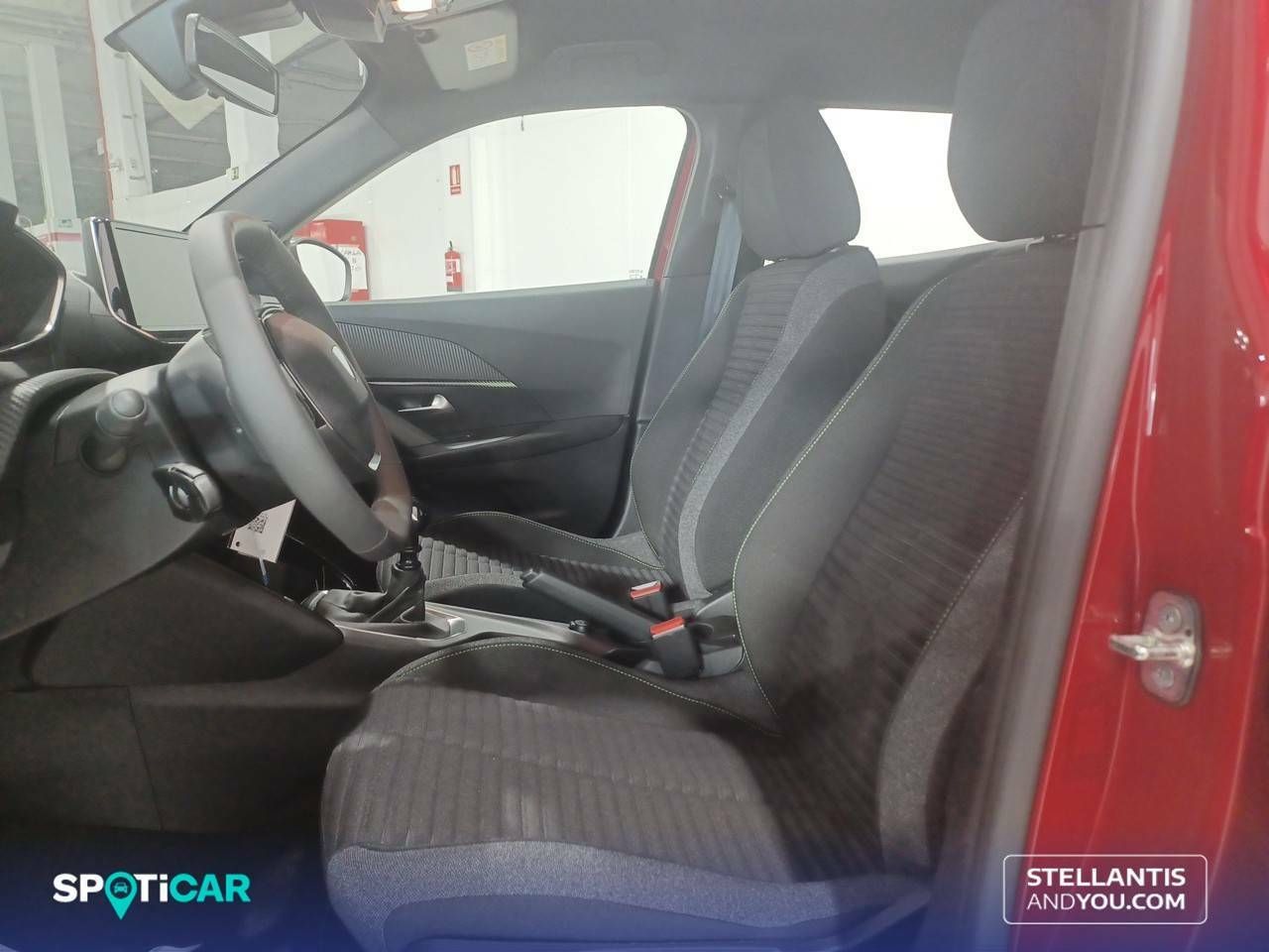 Peugeot 2008   Puretech 100 S&S 6 Vel. MAN Active 15