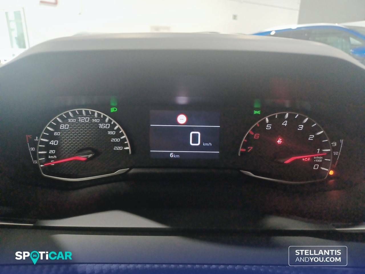Peugeot 2008   Puretech 100 S&S 6 Vel. MAN Active 30