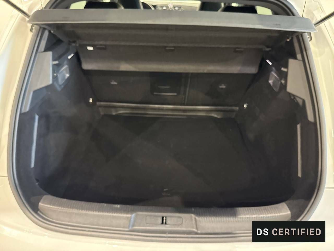 DS Automobiles DS 7  PureTech 132kW (180CV) Auto. PERF.LINE Performance Line 11
