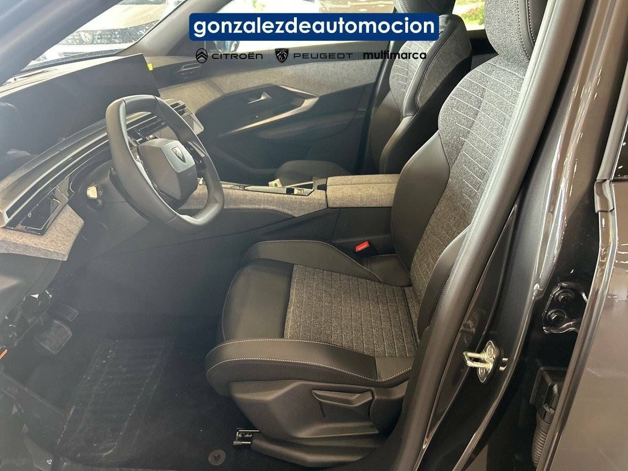 Peugeot 3008  1.2 107KW  eDCS6 Allure 15