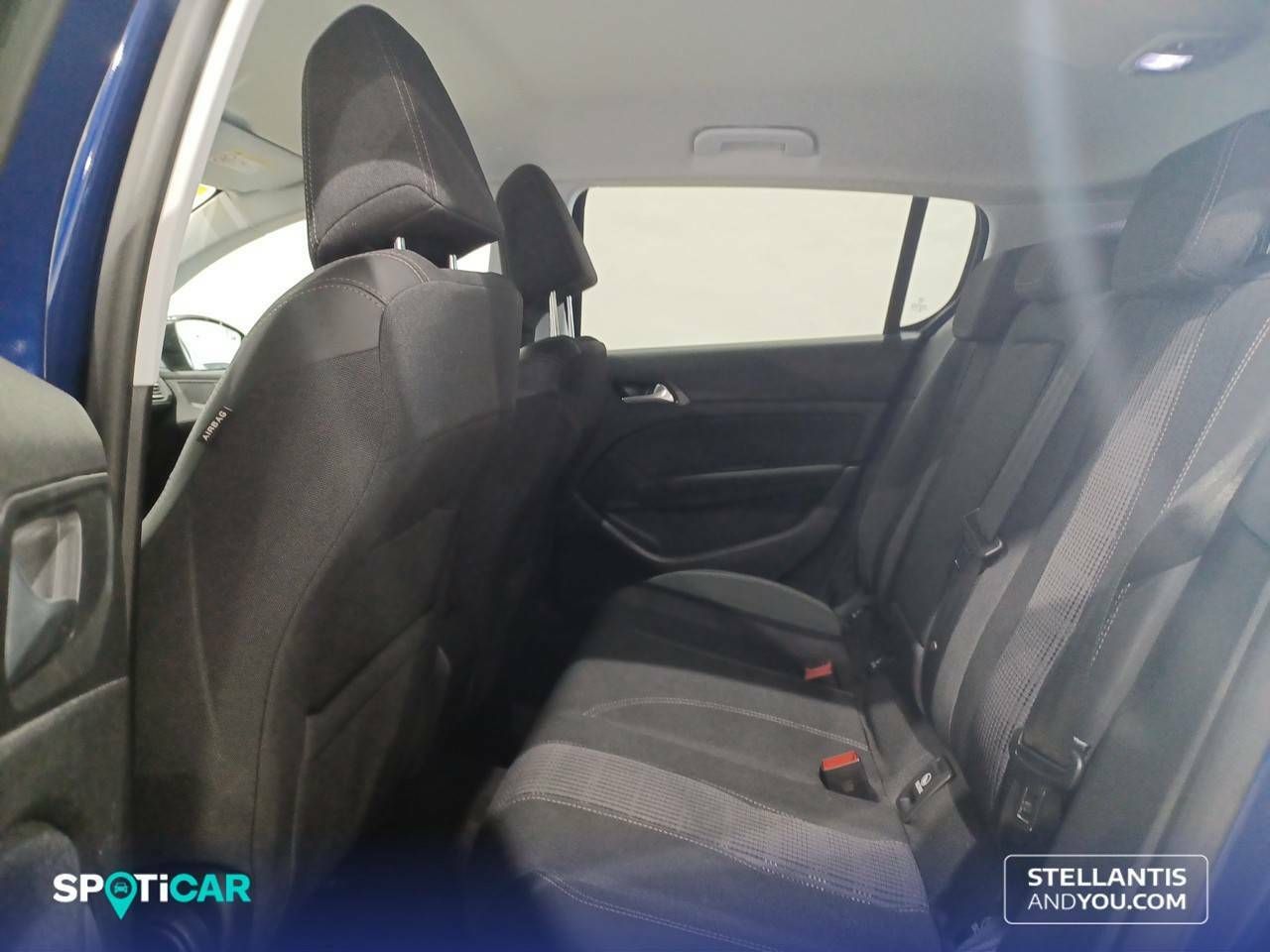Peugeot 308  5p  1.2 PureTech 96KW (130CV) S&S Allure 17