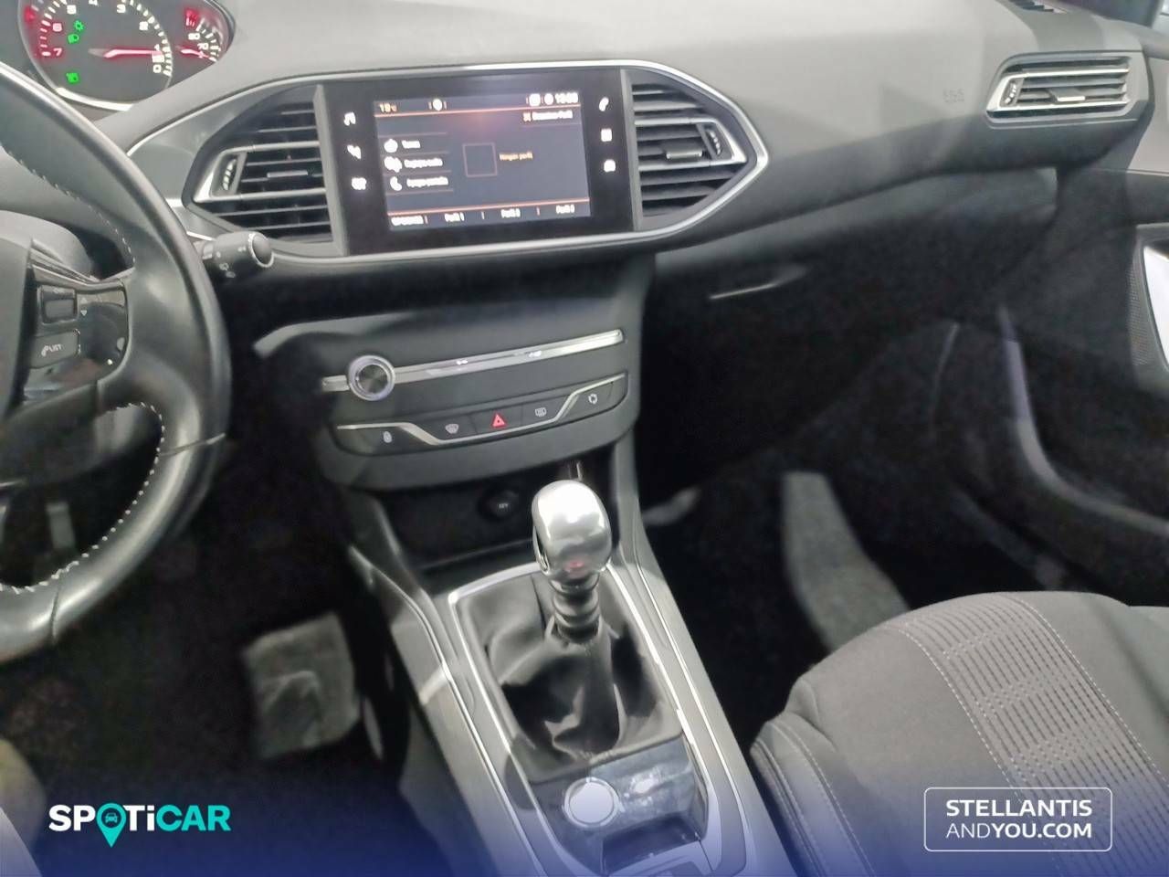 Peugeot 308  5p  1.2 PureTech 96KW (130CV) S&S Allure 30