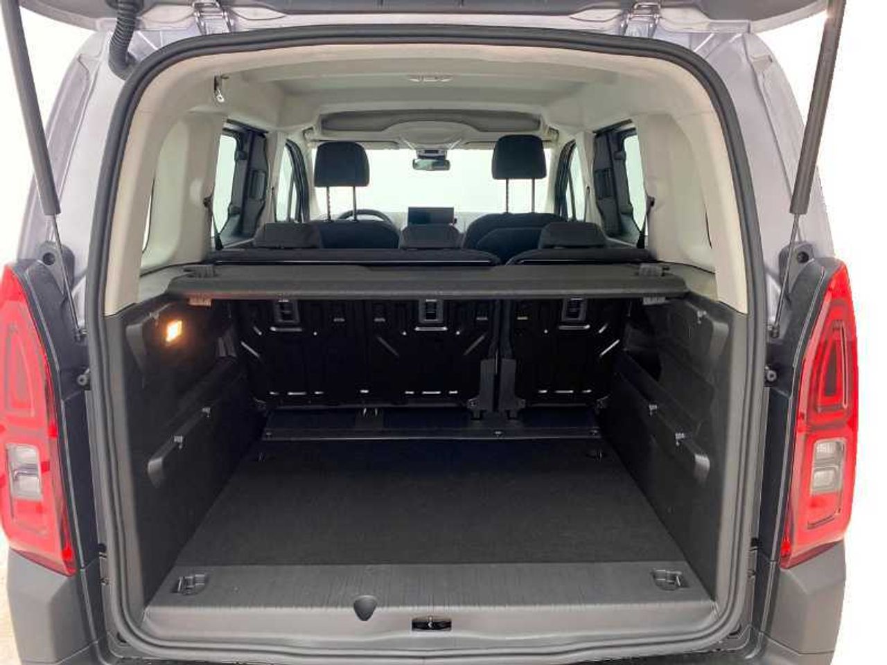 Citroën Berlingo Nuevo  Talla M BlueHDi 100 S&S 6v PLUS M1 18