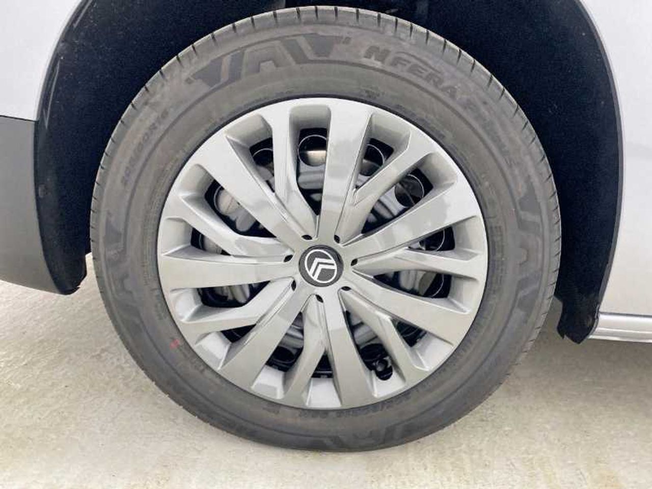 Citroën Berlingo Nuevo  Talla M BlueHDi 100 S&S 6v PLUS M1 24