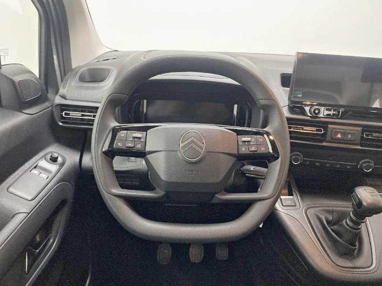 Citroën Berlingo Nuevo  Talla M BlueHDi 100 S&S 6v PLUS M1 28