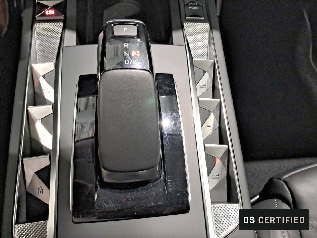 DS DS 3  E-Tense Opera 24