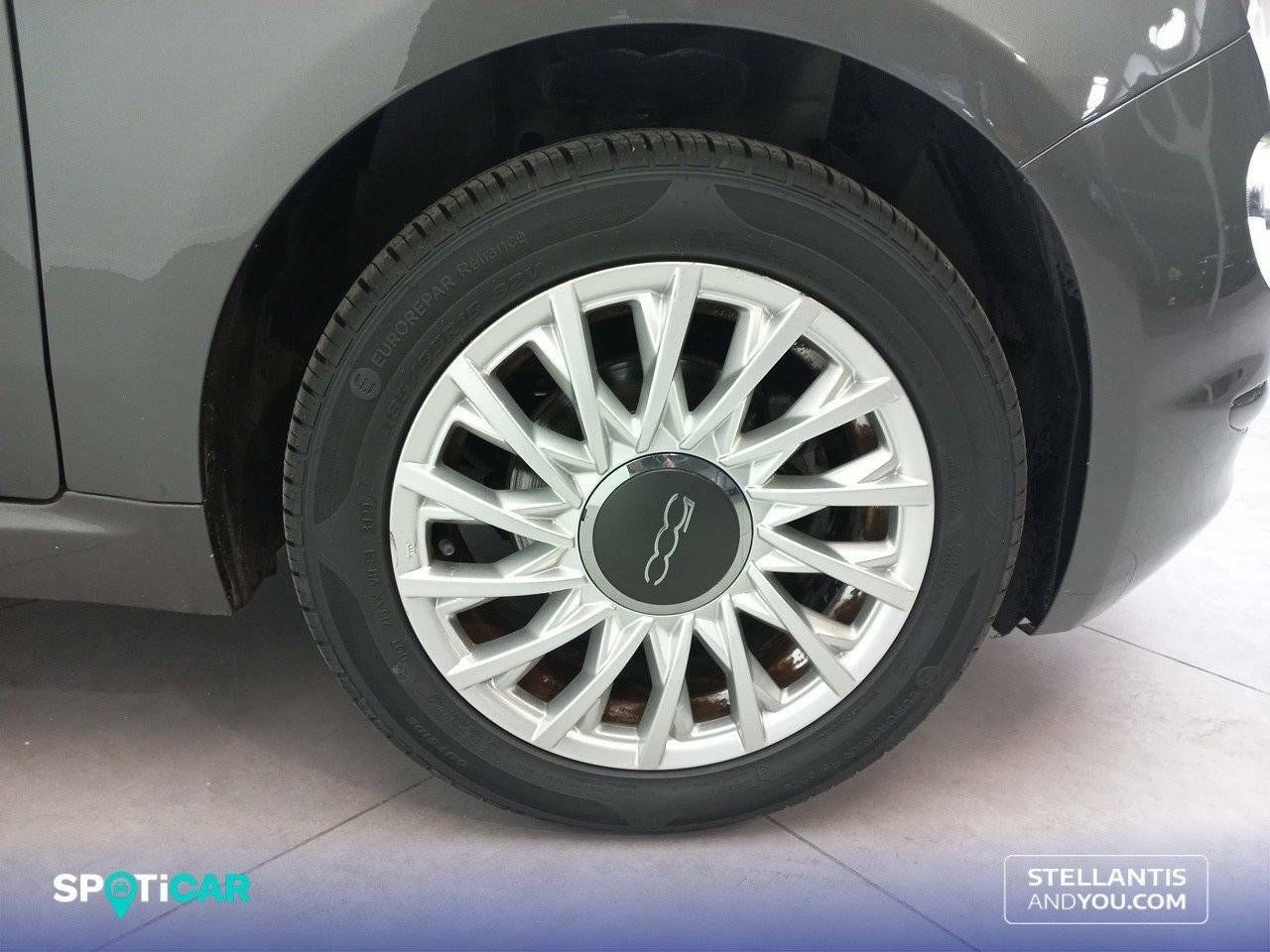 Fiat 500   1.2 8v 51KW (69 CV) Lounge 18