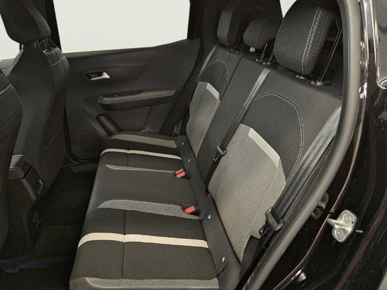 Opel Frontera GS Hybrid eDCT6 145 CV 17