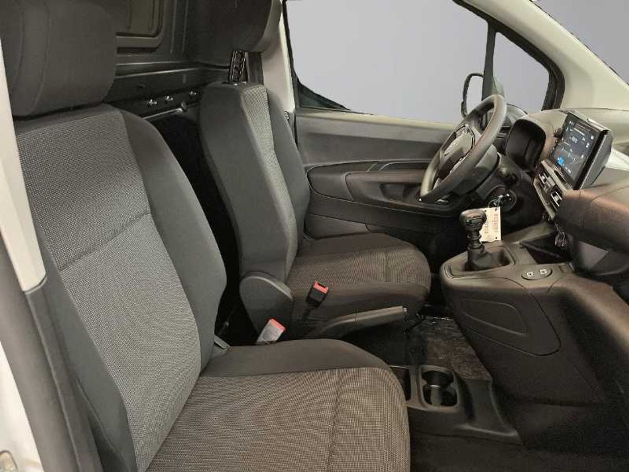 Citroën Berlingo Nuevo  VAN FURGON ESTÁNDAR Talla XL BlueHDi 100 S&S 2 PLAZAS 15