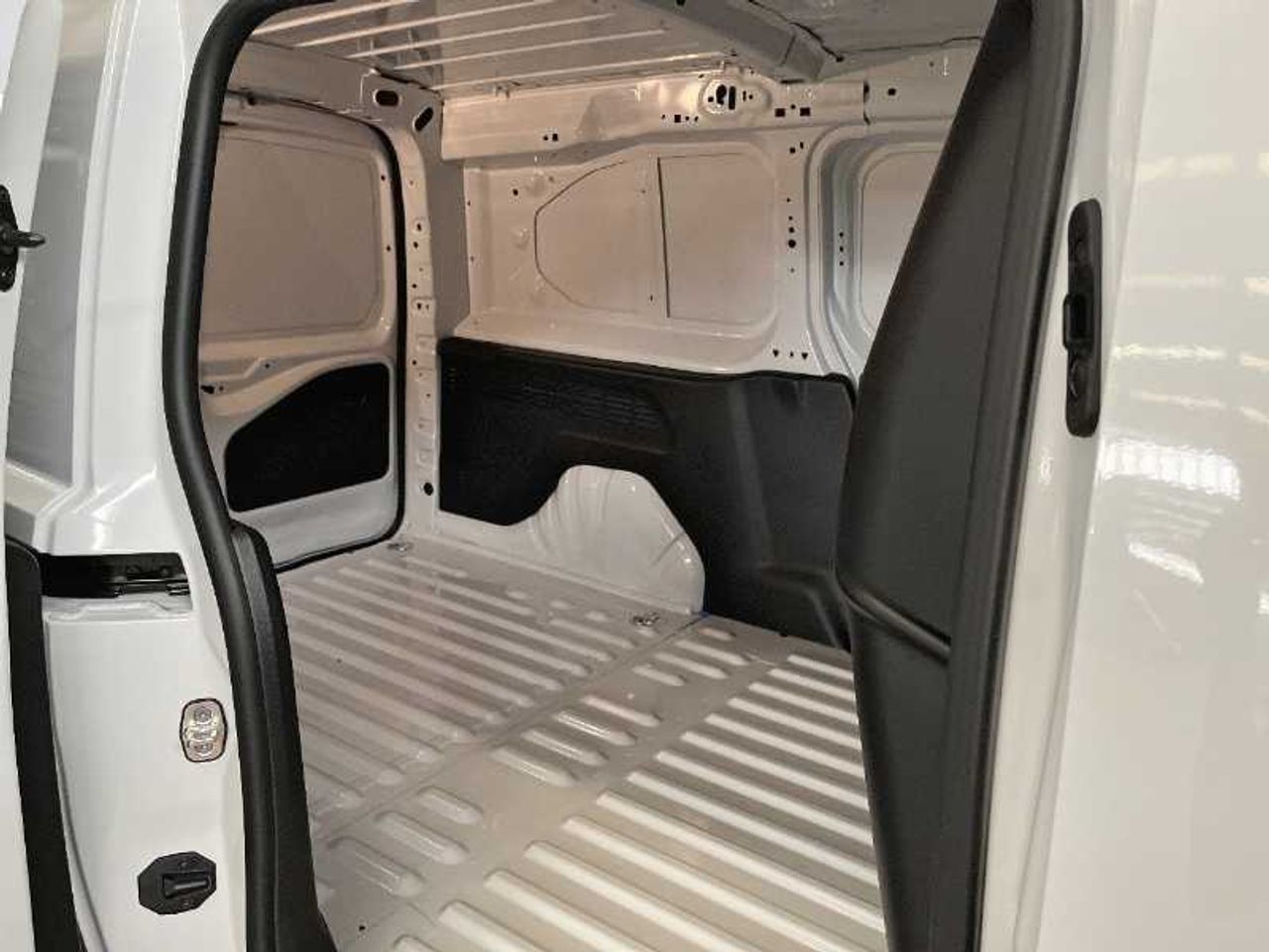 Citroën Berlingo Nuevo  VAN FURGON ESTÁNDAR Talla XL BlueHDi 100 S&S 2 PLAZAS 20