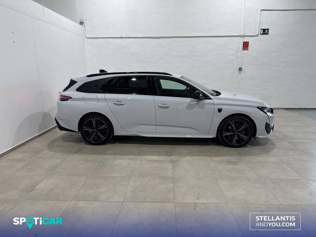 Peugeot 308  SW  Hybrid 136 e-DCS6 GT 7
