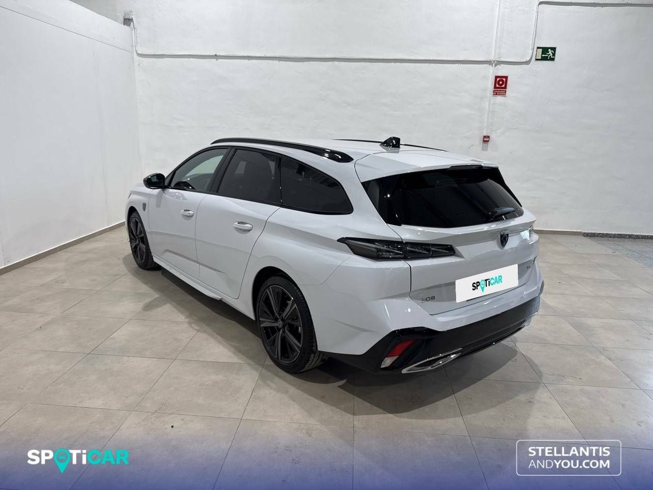 Peugeot 308  SW  Hybrid 136 e-DCS6 GT 13