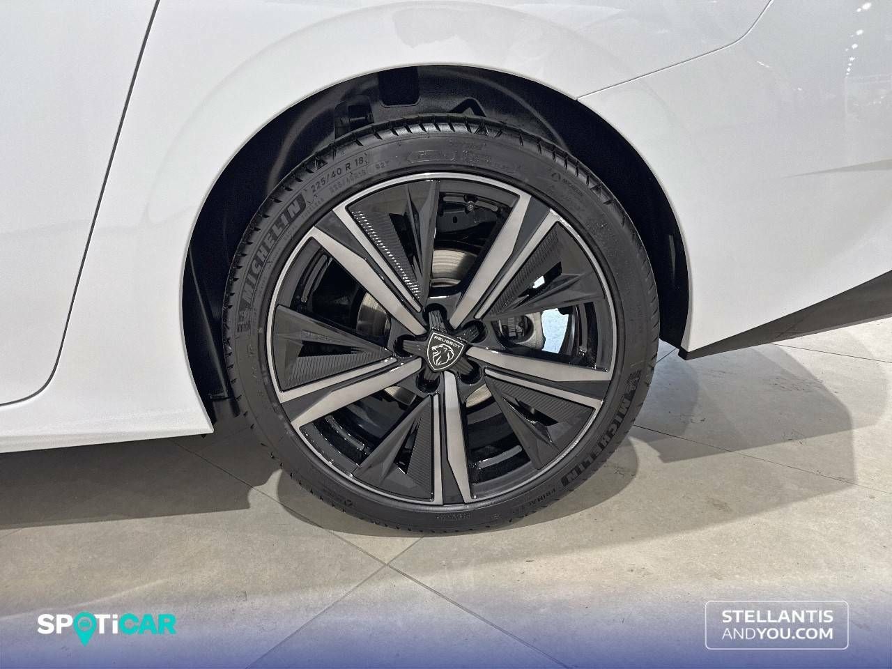 Peugeot 308  SW  Hybrid 136 e-DCS6 GT 18