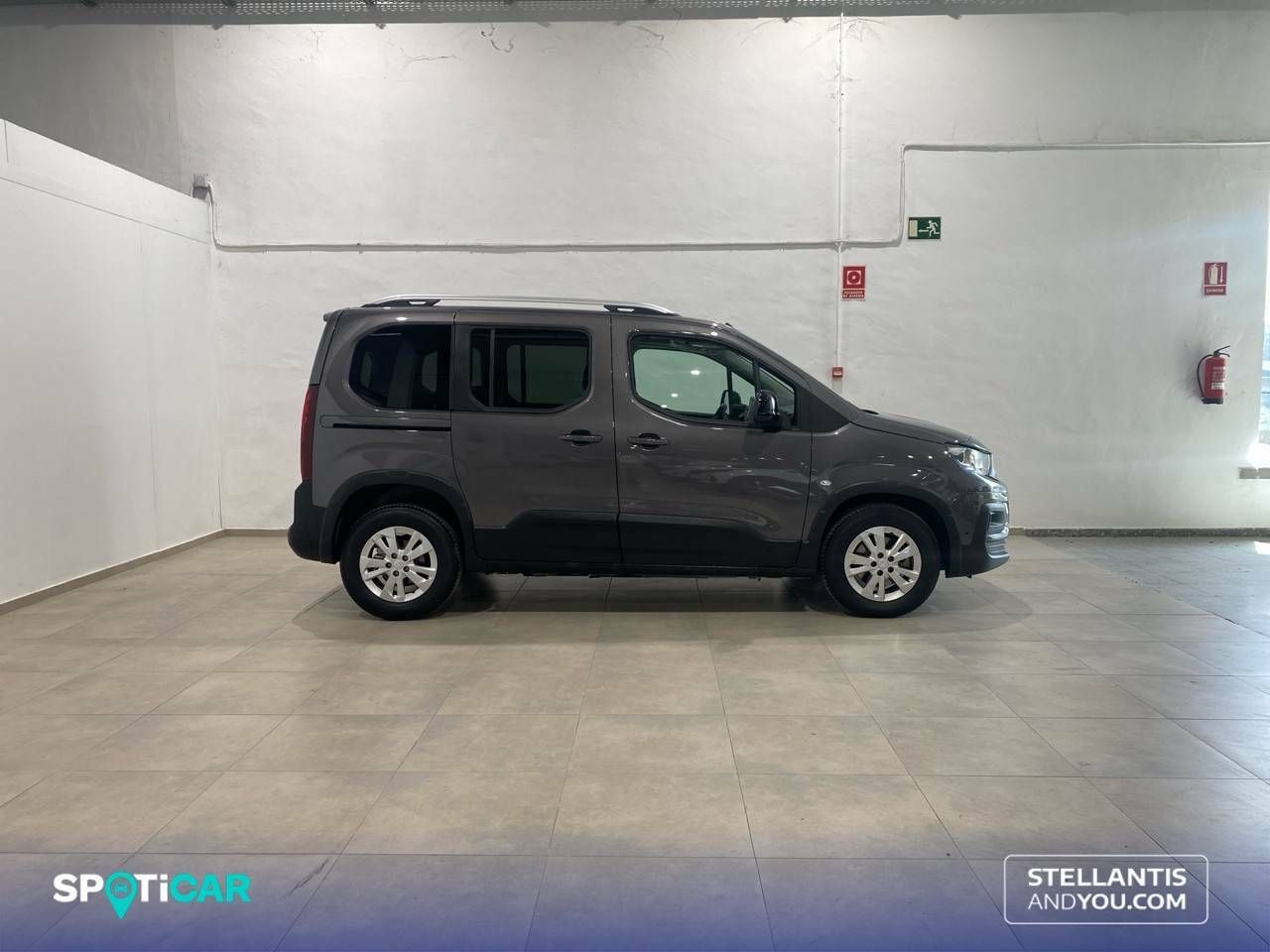 Peugeot Rifter   Standard BlueHDi 96kW Allure Pack 7