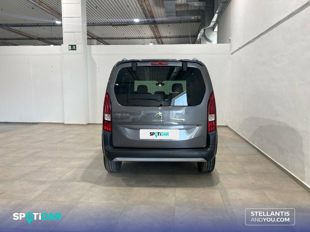 Peugeot Rifter   Standard BlueHDi 96kW Allure Pack 9