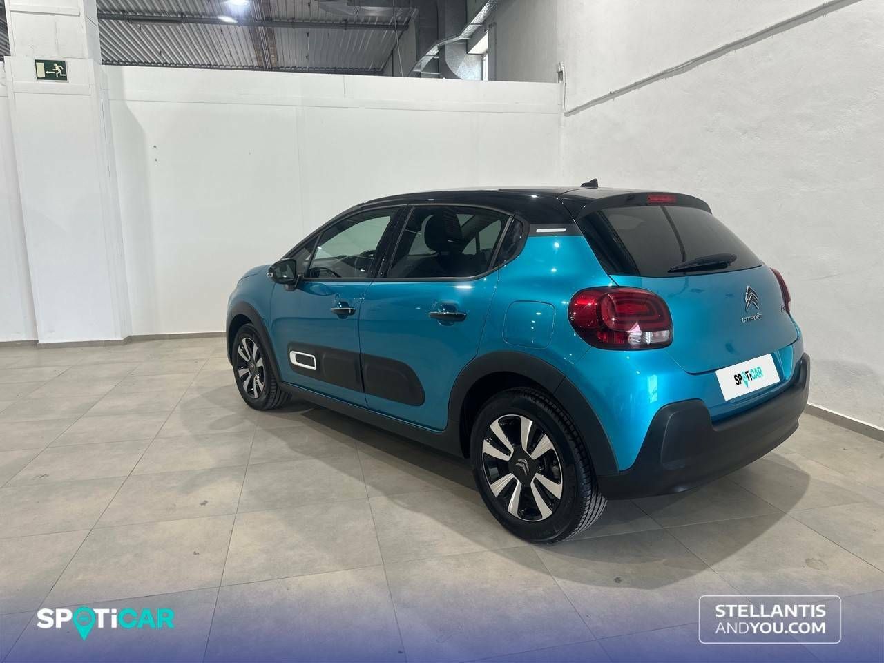 Citroën C3  BlueHDi 75KW (100CV) S&S Shine 13