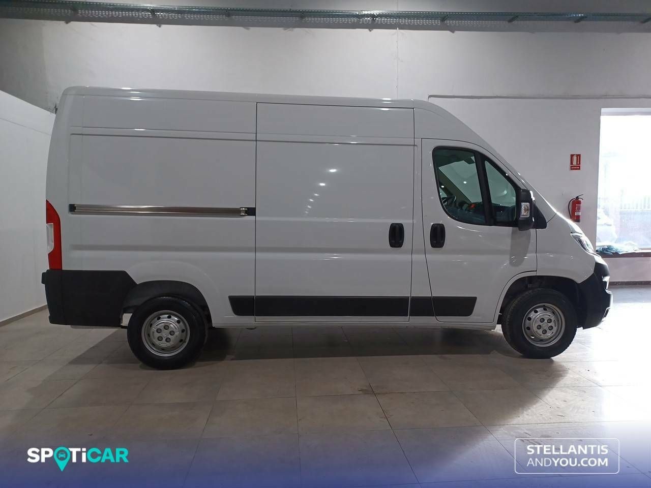 Citroën Jumper  3.3 L2 H2 BHDI 103kW (140CV) S&S 6 V. M - 7