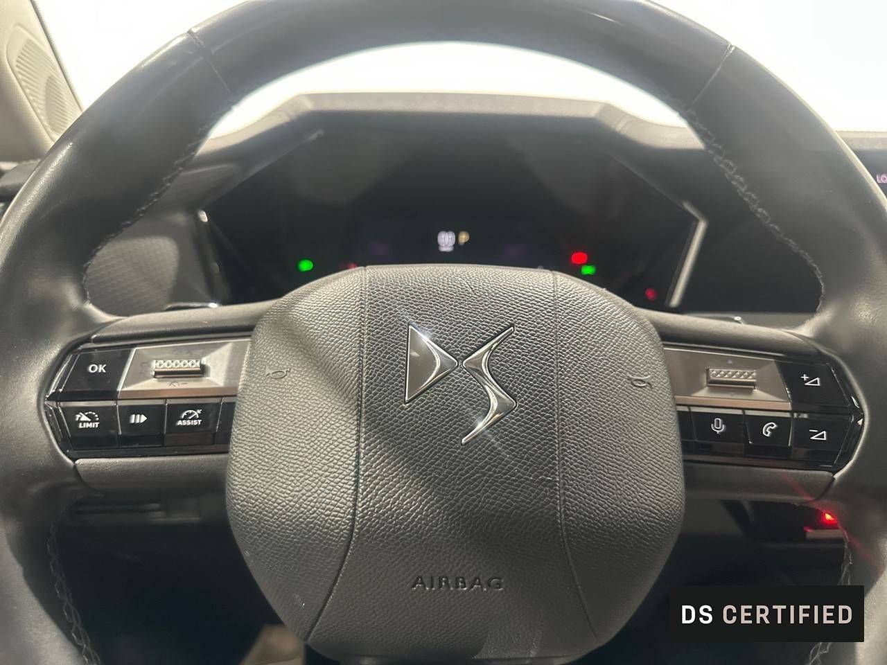 DS DS 4  BlueHDi 130 auto RIVOLI 22