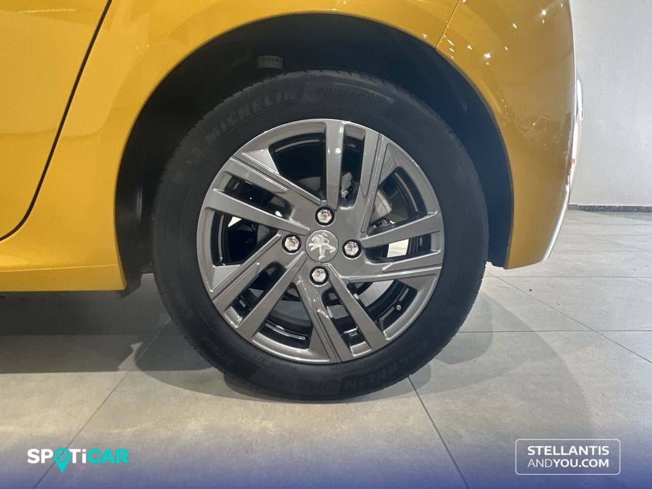 Peugeot 208  PureTech 73kW (100CV) Active Pack 18