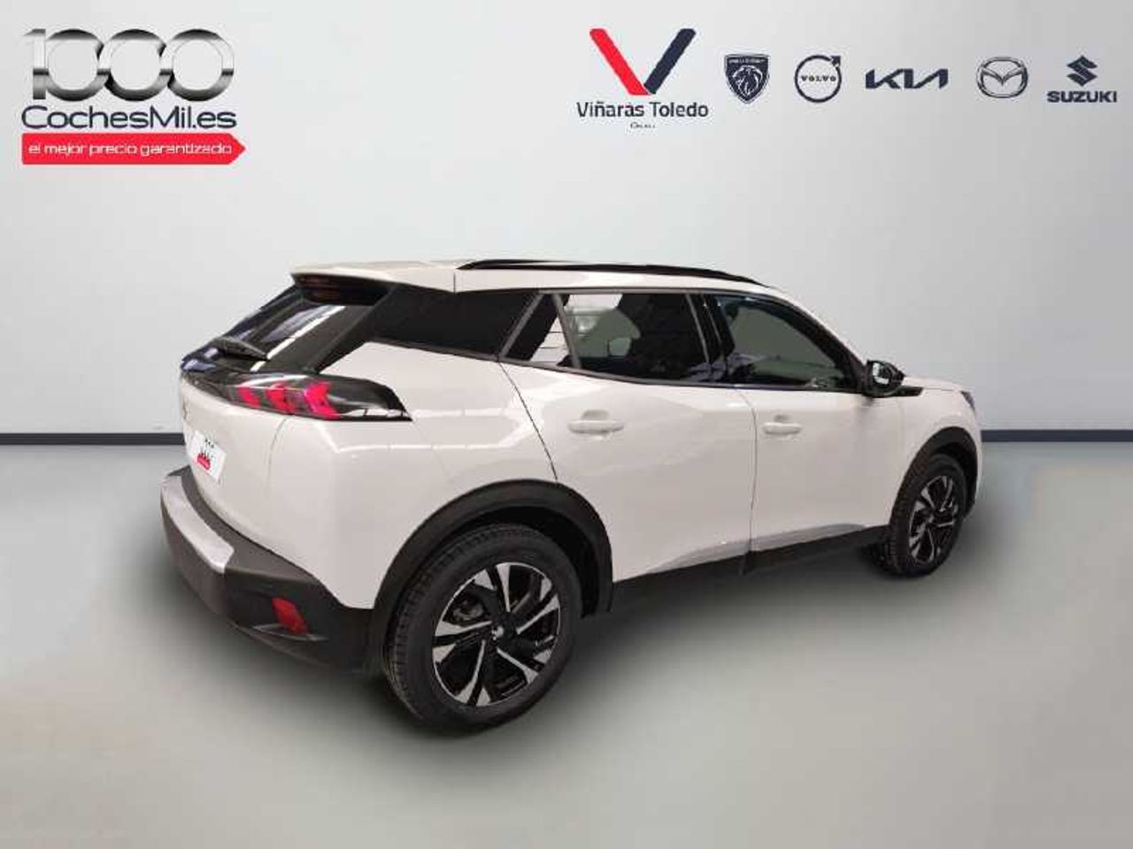 Peugeot 2008 SUV  Allure Pack Eléctrico 136 (100 Kw)   13