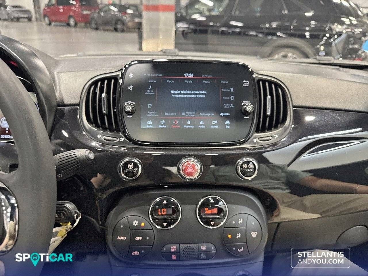 Fiat 500   1.0 Hybrid 51KW (70 CV) Club 28