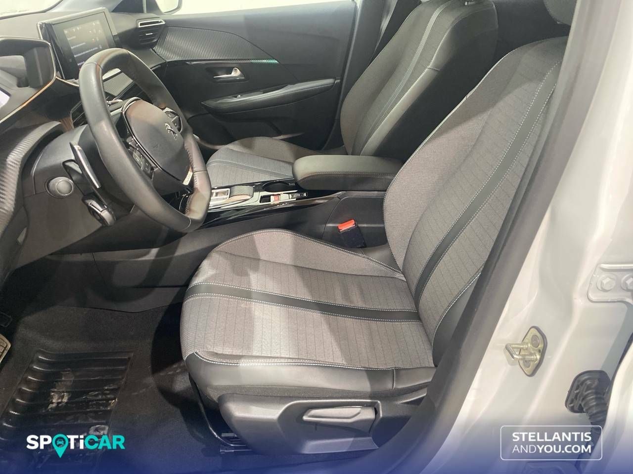 Peugeot 208  PureTech 73kW (100CV) EAT8 Allure Pack 15