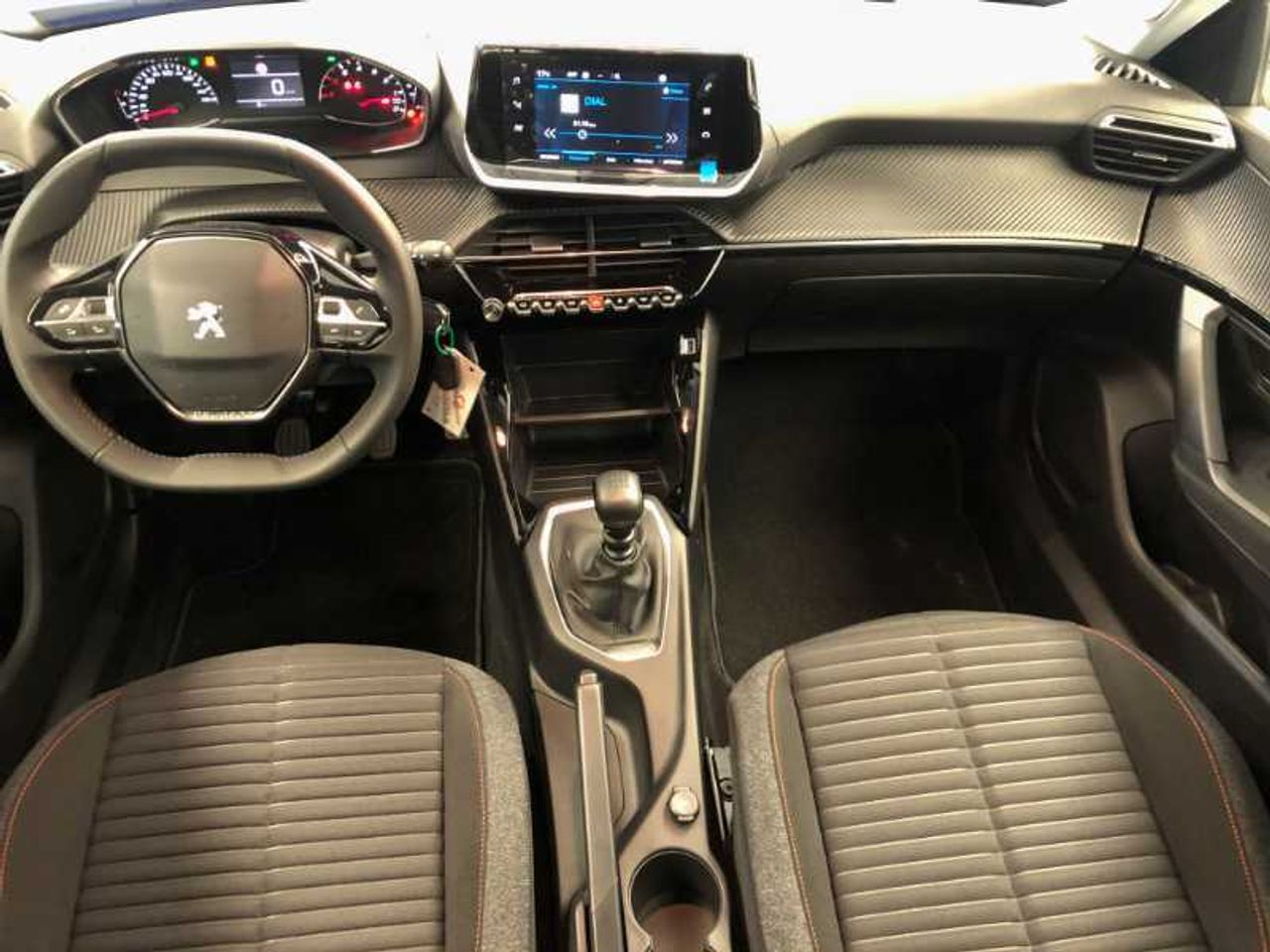 Peugeot 2008 SUV  Active Pack Gasolina 100 S&S 6 Vel. MAN  18