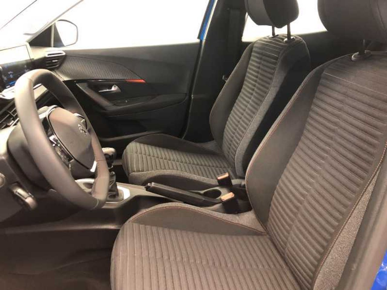 Peugeot 2008 SUV  Active Pack Gasolina 100 S&S 6 Vel. MAN  20