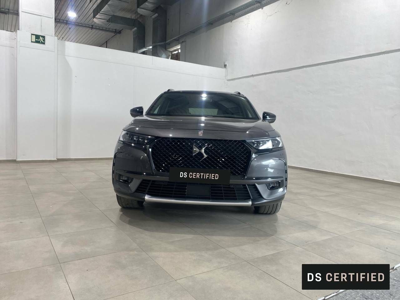 DS DS 7  1.6 E-Tense 300 Logne Noire Auto 4WD Ligne Noire 3