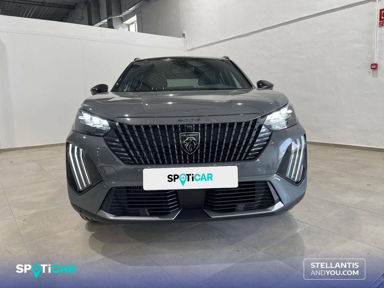 Peugeot 2008   Puretech 130 S&S EAT8 GT 3