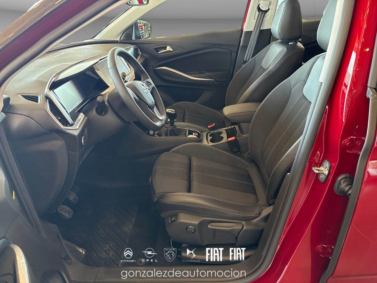 Opel Grandland GS 1.2T XHT 130 CV 15