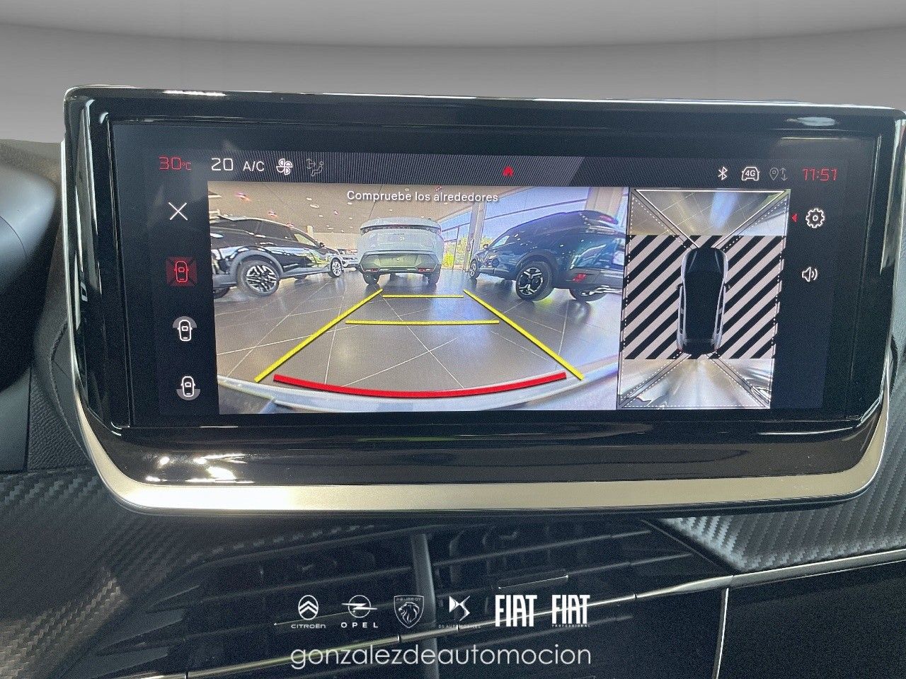 Peugeot 208 ALLURE Puretech 100 22