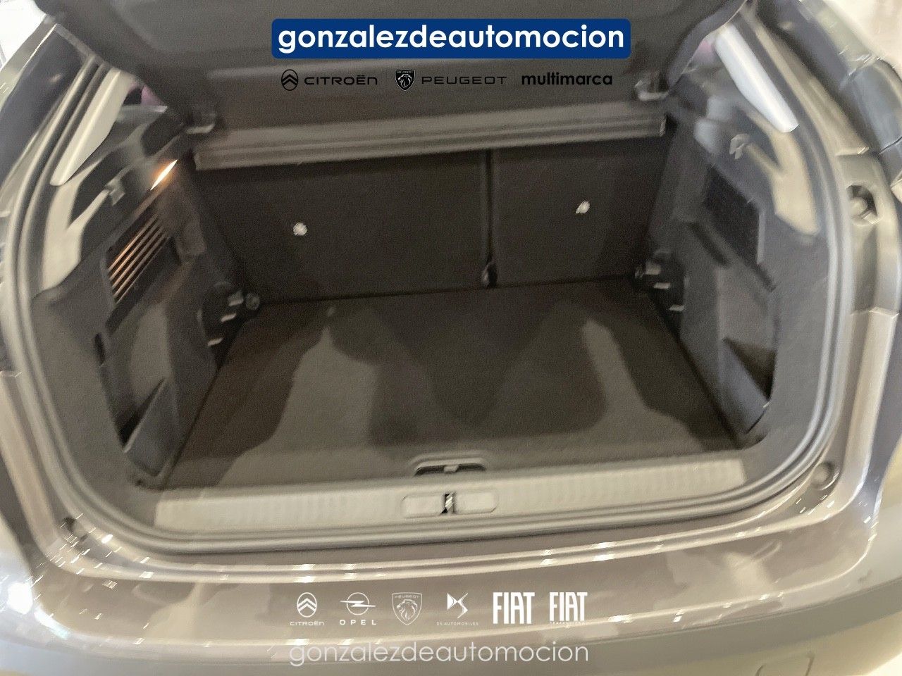 Citroën C4 PLUS Pure Tech 130 Automático 11