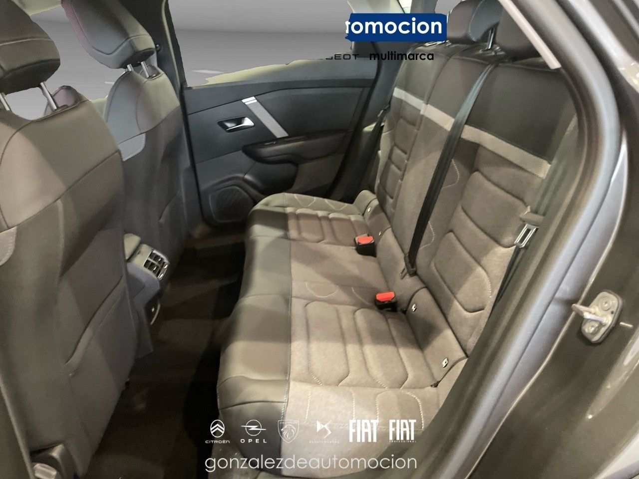Citroën C4 PLUS Pure Tech 130 Automático 17