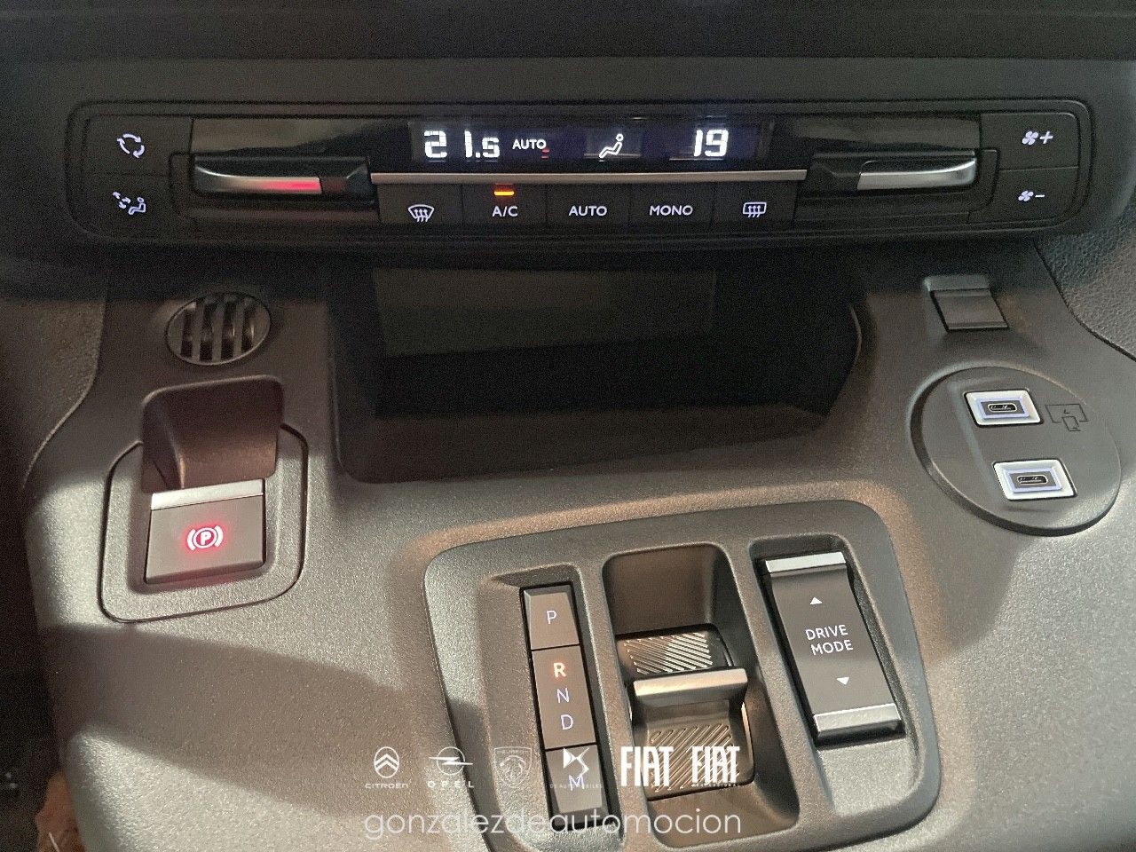 Citroën Berlingo PLUS Talla XL BlueHDi 130 EAT8 7 PLAZAS 22