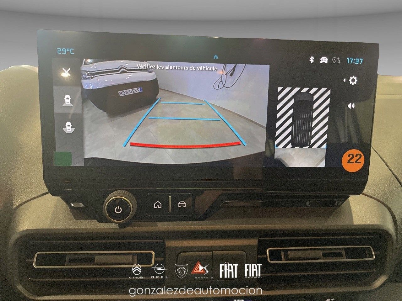 Citroën Berlingo PLUS Talla XL BlueHDi 130 EAT8 7 PLAZAS 24