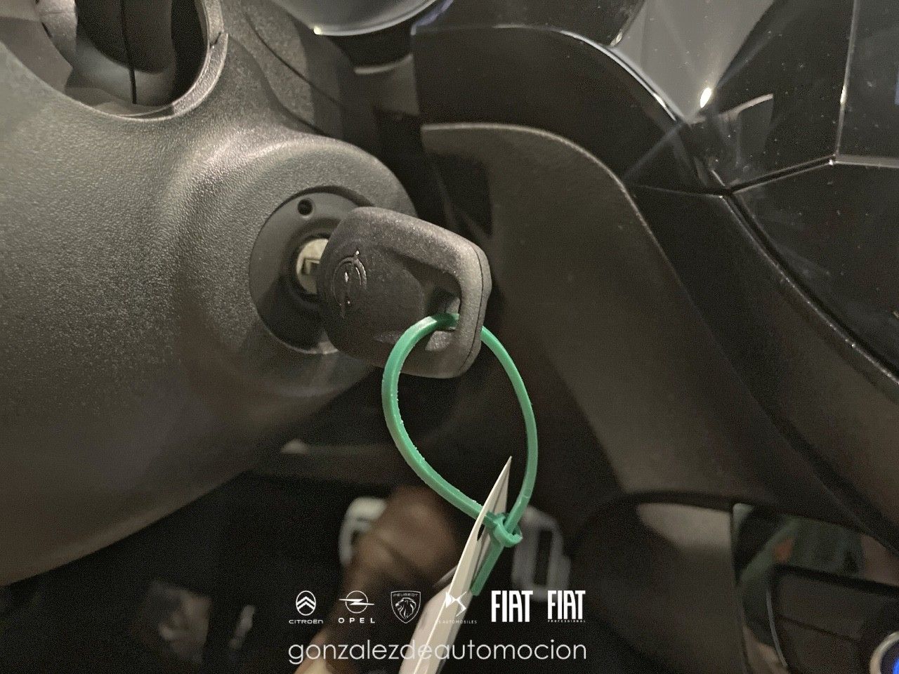 Opel Corsa GS 1.2T Hybrid eDCT6 S/S 110 CV 26