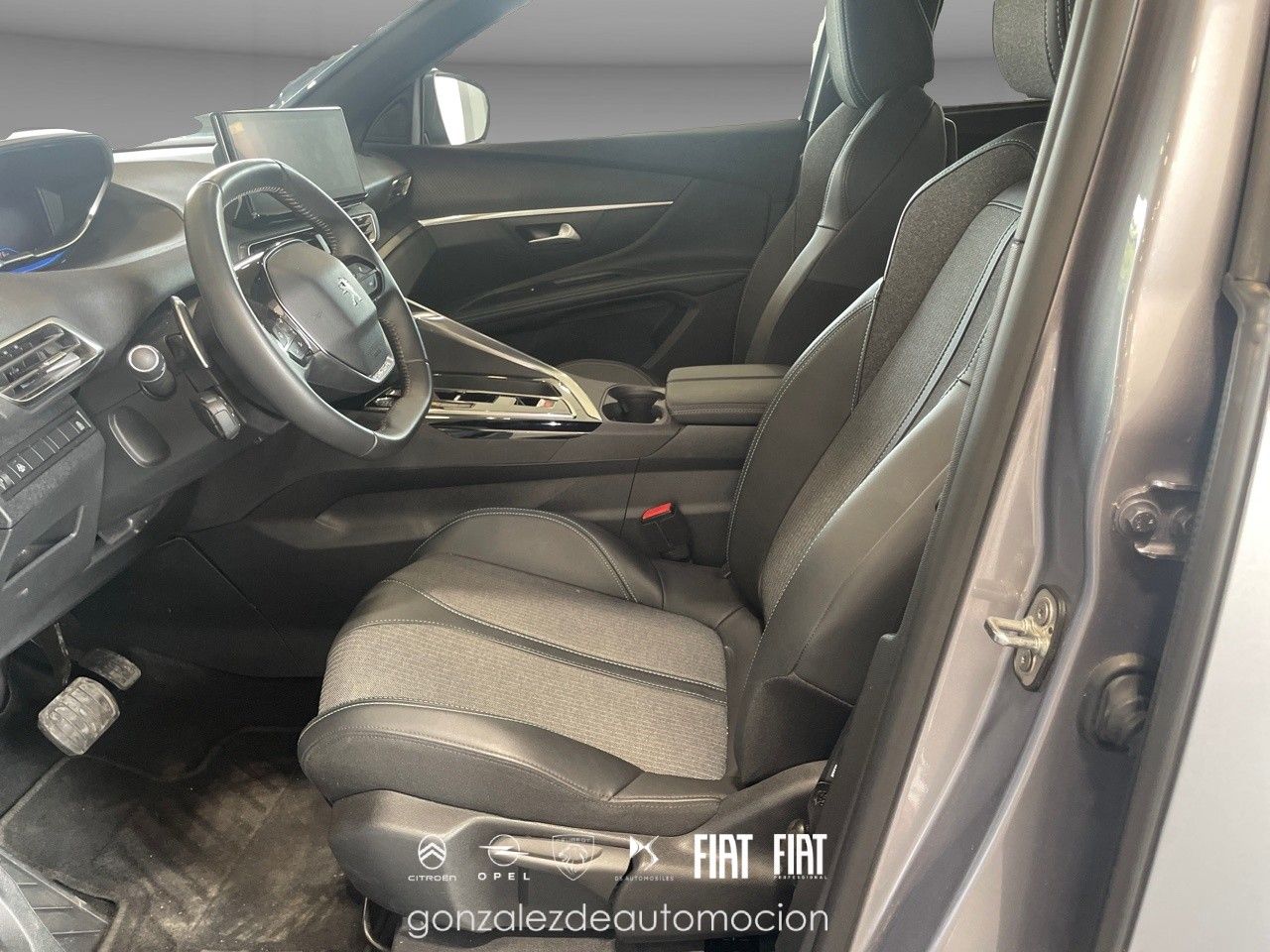 Peugeot 3008 1.5 BlueHDi 96kW S&S EAT8 Allure Pack 15