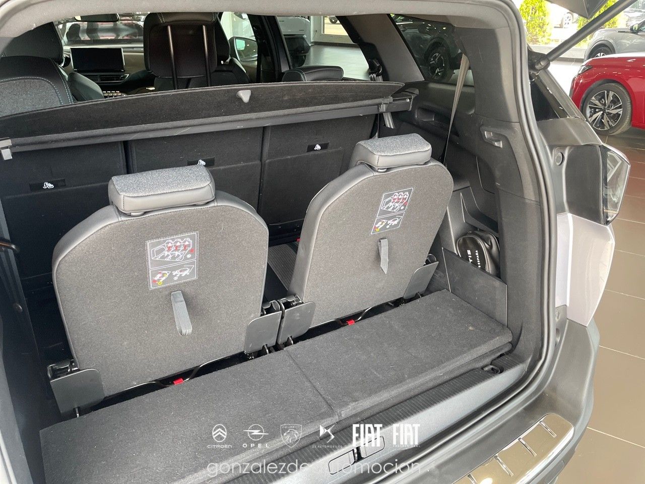 Peugeot 3008 1.5 BlueHDi 96kW S&S EAT8 Allure Pack 20