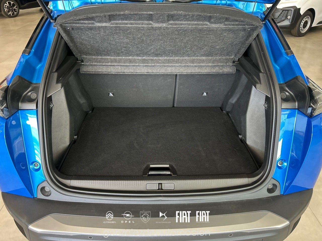 Peugeot 2008 Puretech 100 S&S 6 Vel. MAN Allure 11