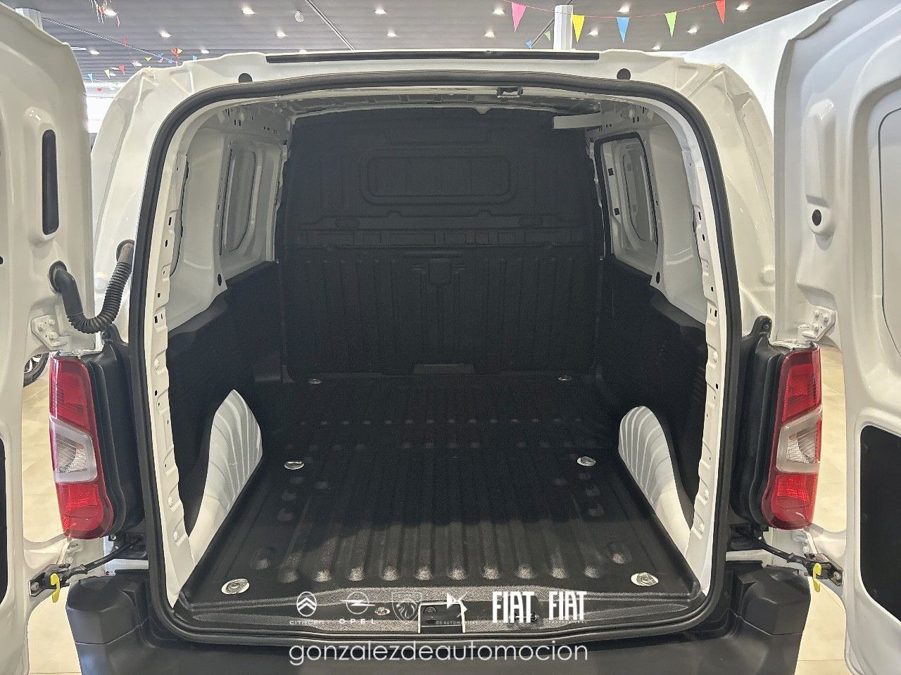 Citroën Berlingo Talla M BlueHDi 100 Control 11