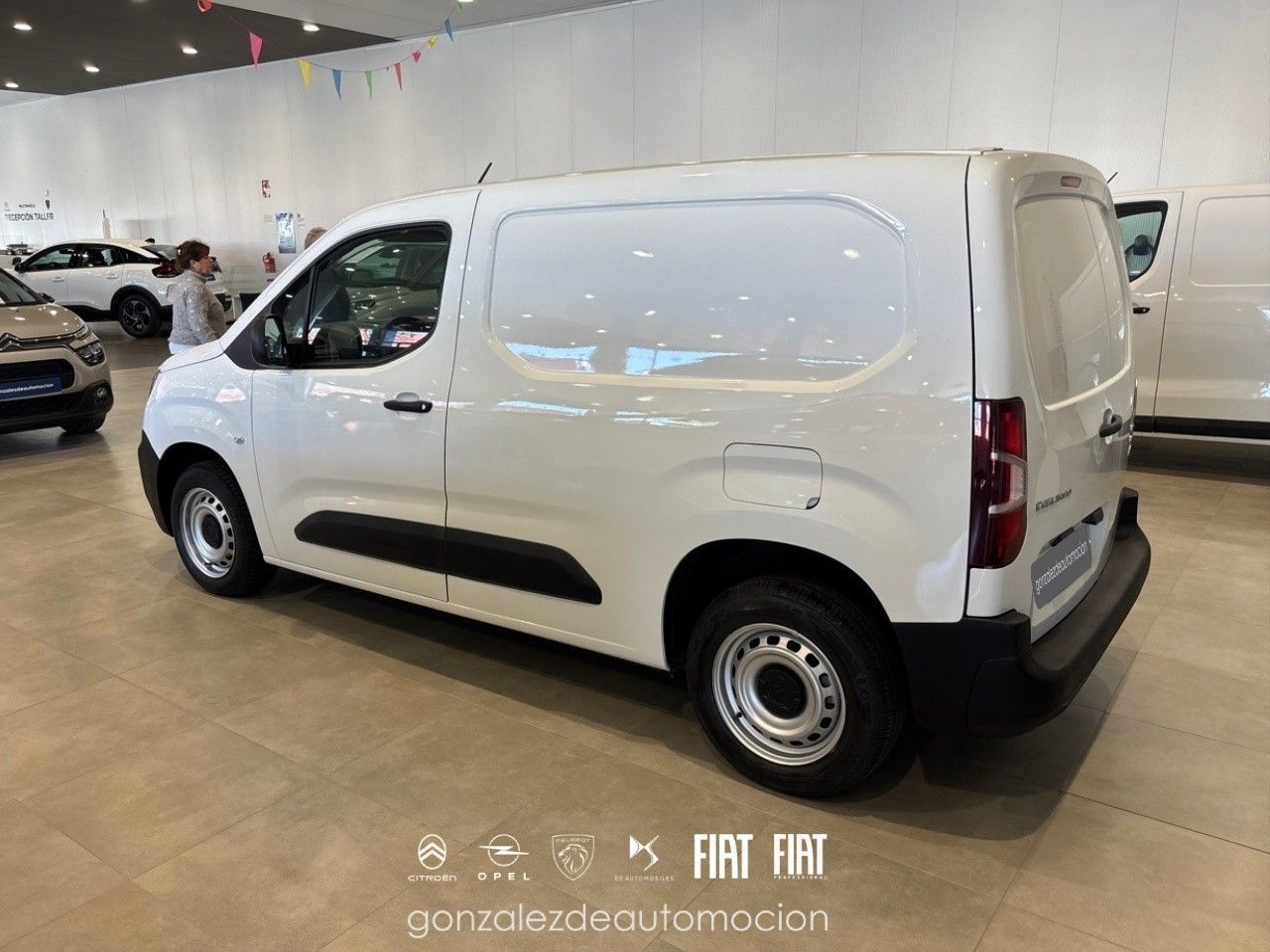 Citroën Berlingo Talla M BlueHDi 100 Control 13