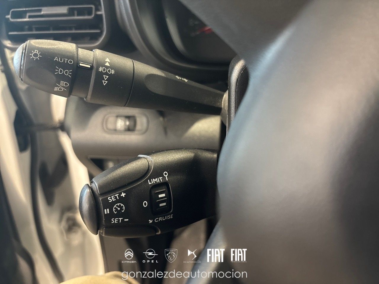 Citroën Berlingo Talla M BlueHDi 100 Control 20