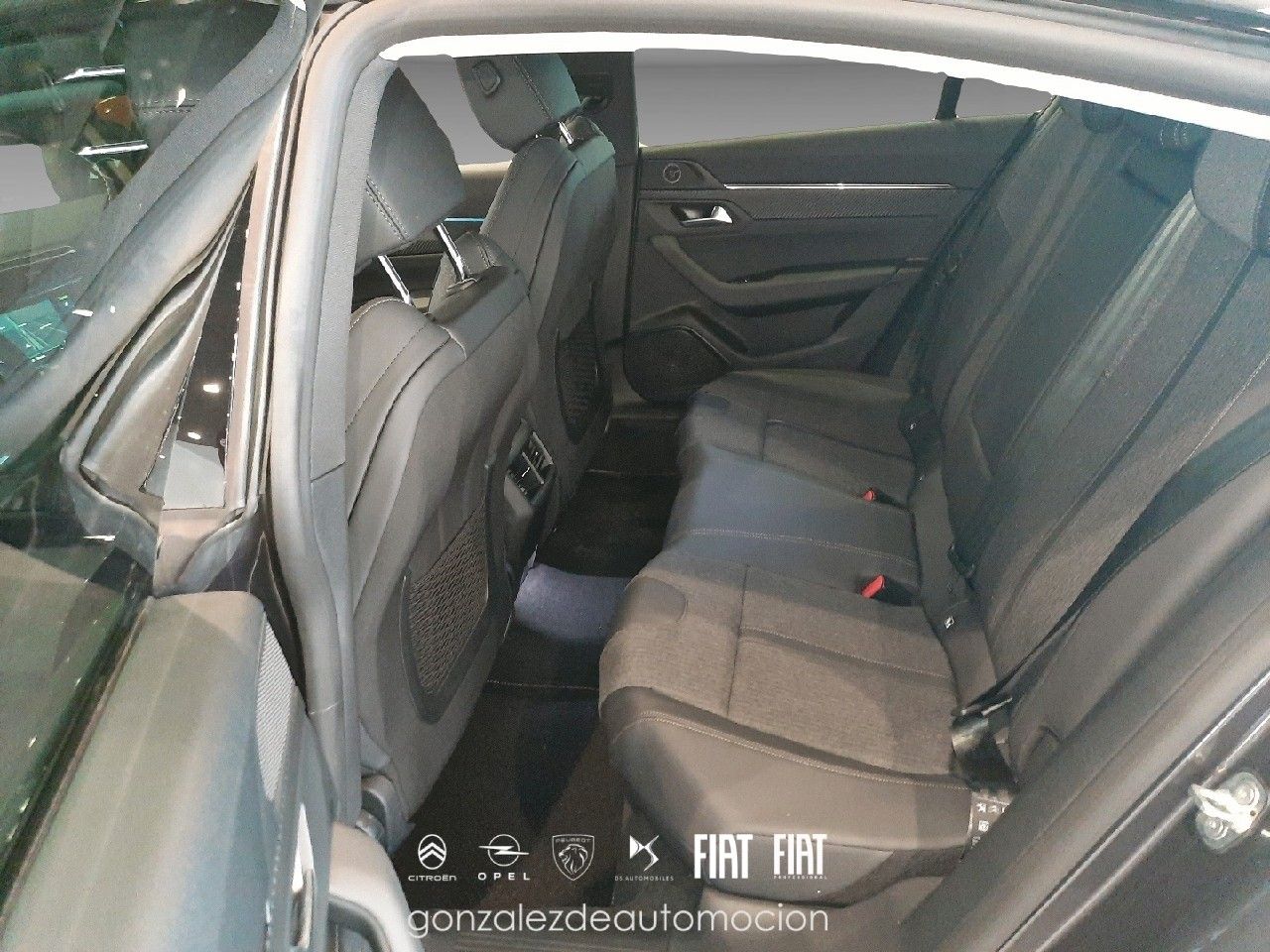 Peugeot 508 5P HYBRID 225 e-EAT8 Allure Pack 17