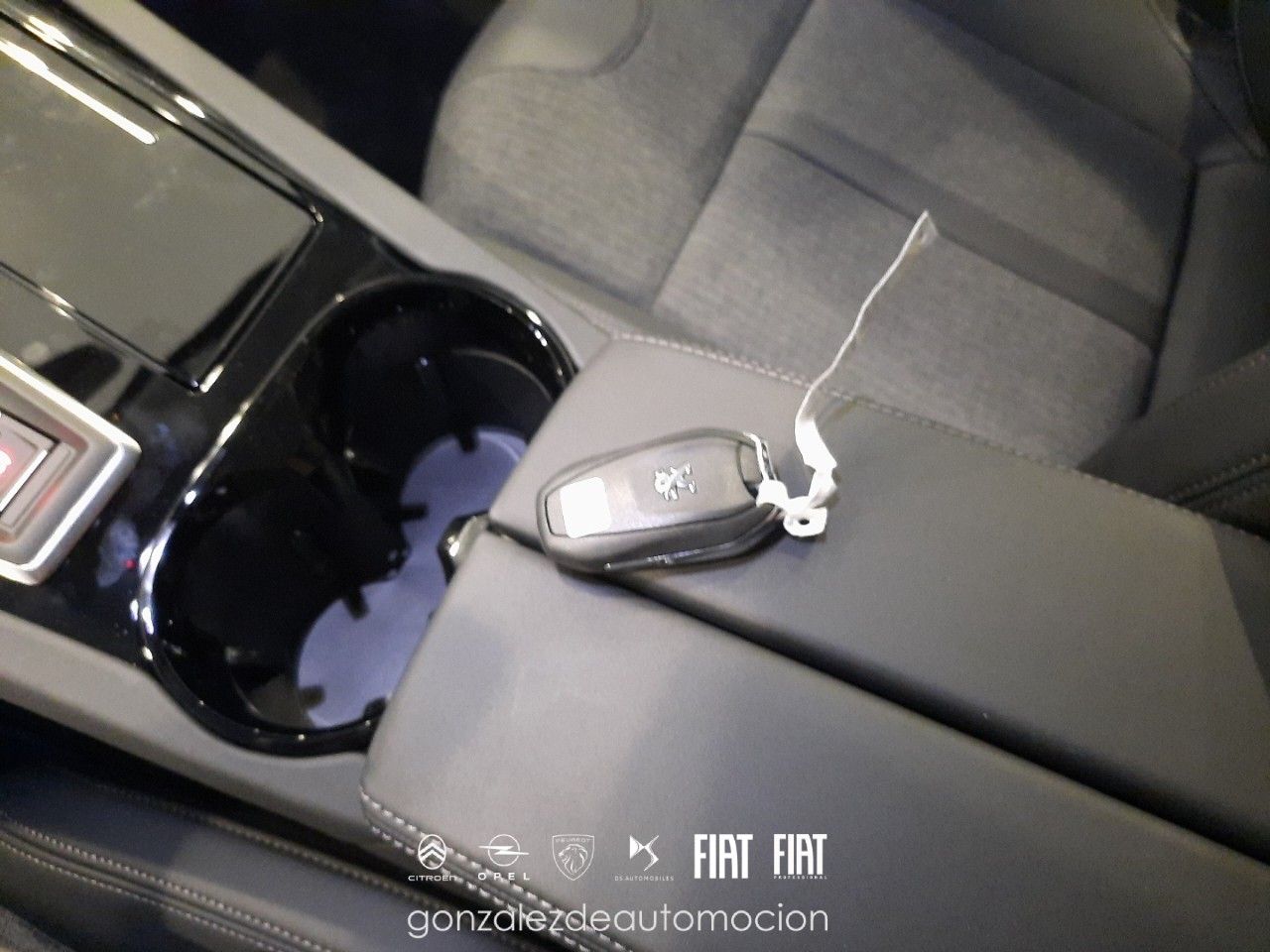 Peugeot 508 5P HYBRID 225 e-EAT8 Allure Pack 26