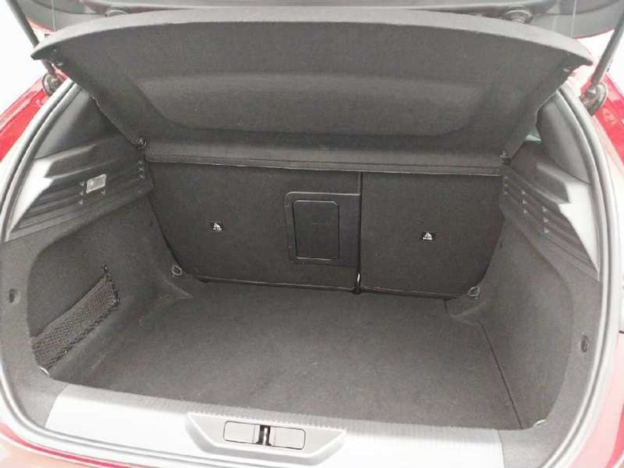 Peugeot 308 Nuevo  5P GT BlueHDi 130 S&S EAT8 18