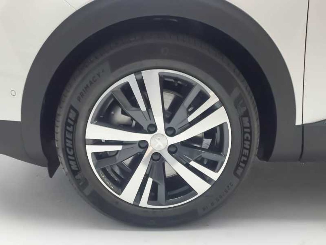 Peugeot 3008 Hybrid NSUV 3008 Allure Pack HYBRIDO ENCHUFABLE 225 e-EAT8 PHEV 24